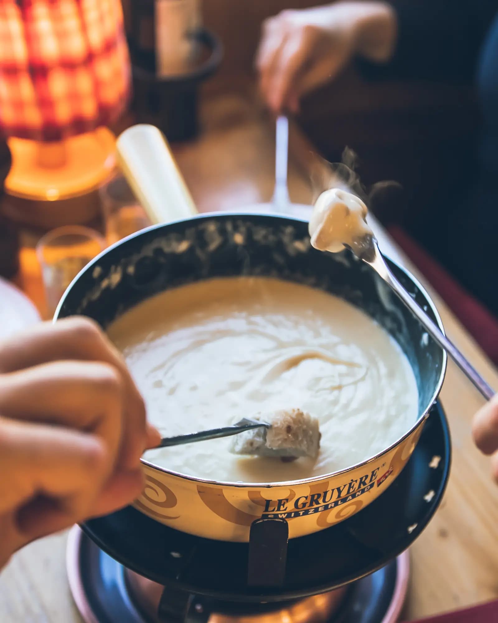 Sortie en Train Rétro : évadez-vous du train-train quotidien le temps d'une fondue !