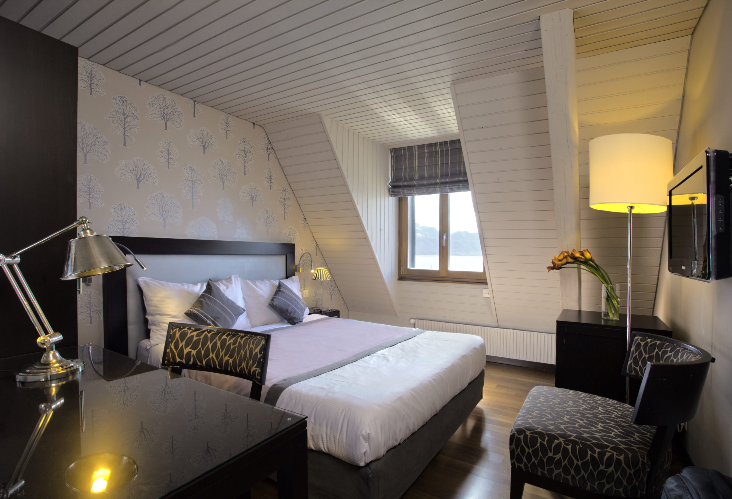 Chambre Sup Vue Lac.jpg