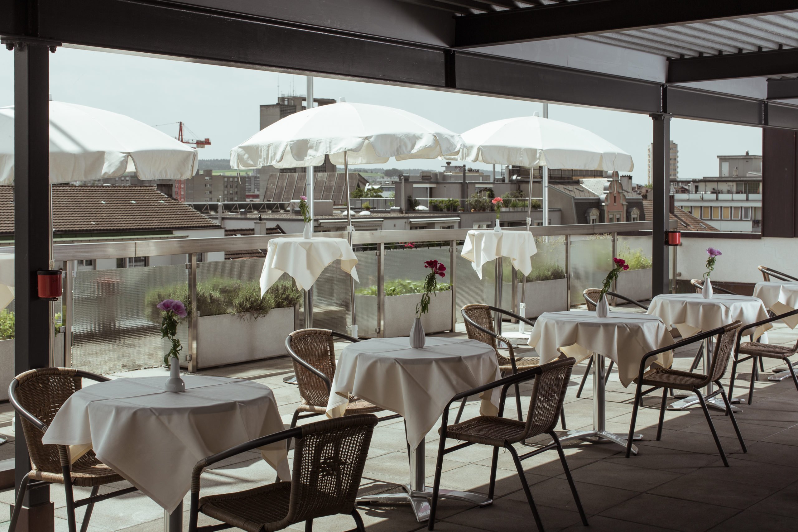 Mercure Hotel Plaza Bienne 3. Terrasse Seminaire.jpg