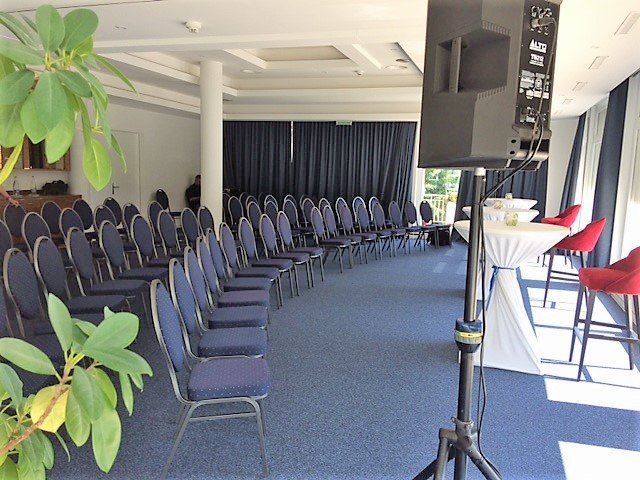 Bains De Saillon Salle De Seminaire.jpg