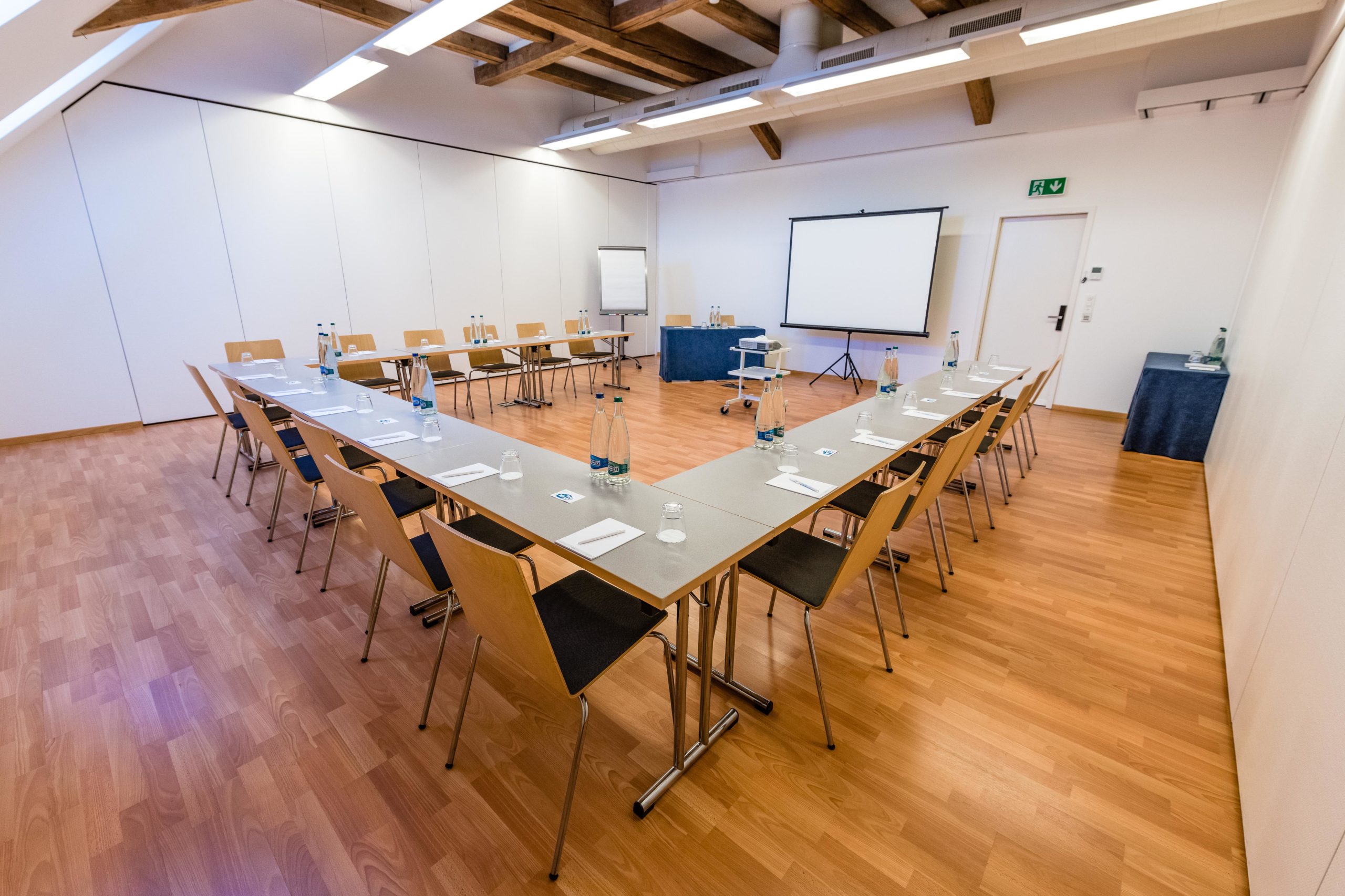 Congres Grand Hotel Des Bains Yverdon.jpg