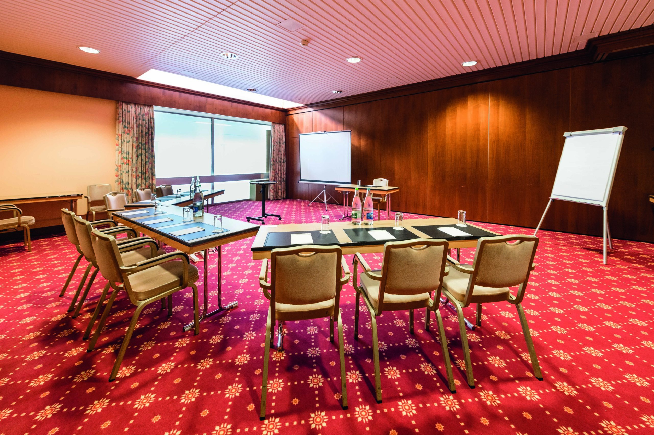 Congres Grand Hotel Des Rasses Ste Croix.jpg