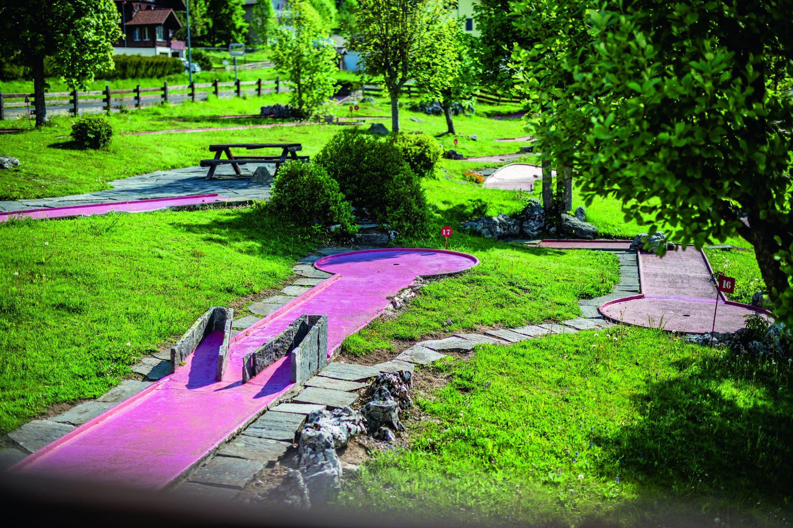Mini Golf Grand Hotel Des Rasses Ste Croix.jpg