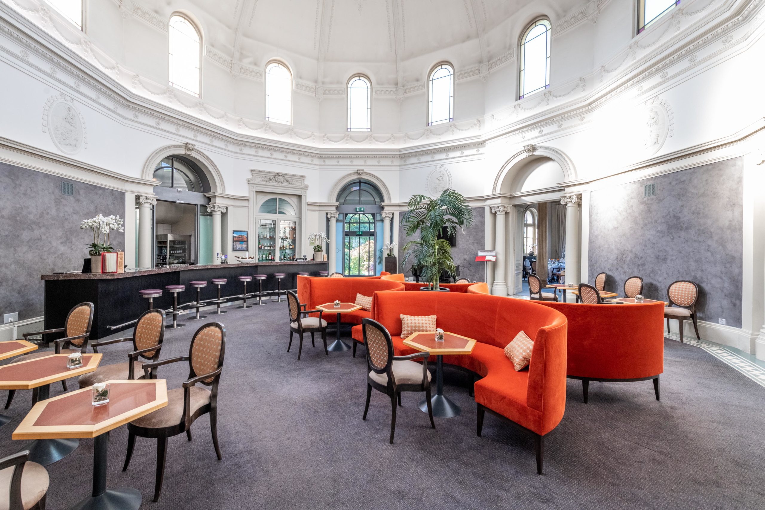 Salle De Conference Yverdon Grand Hotel Des Bains.jpg