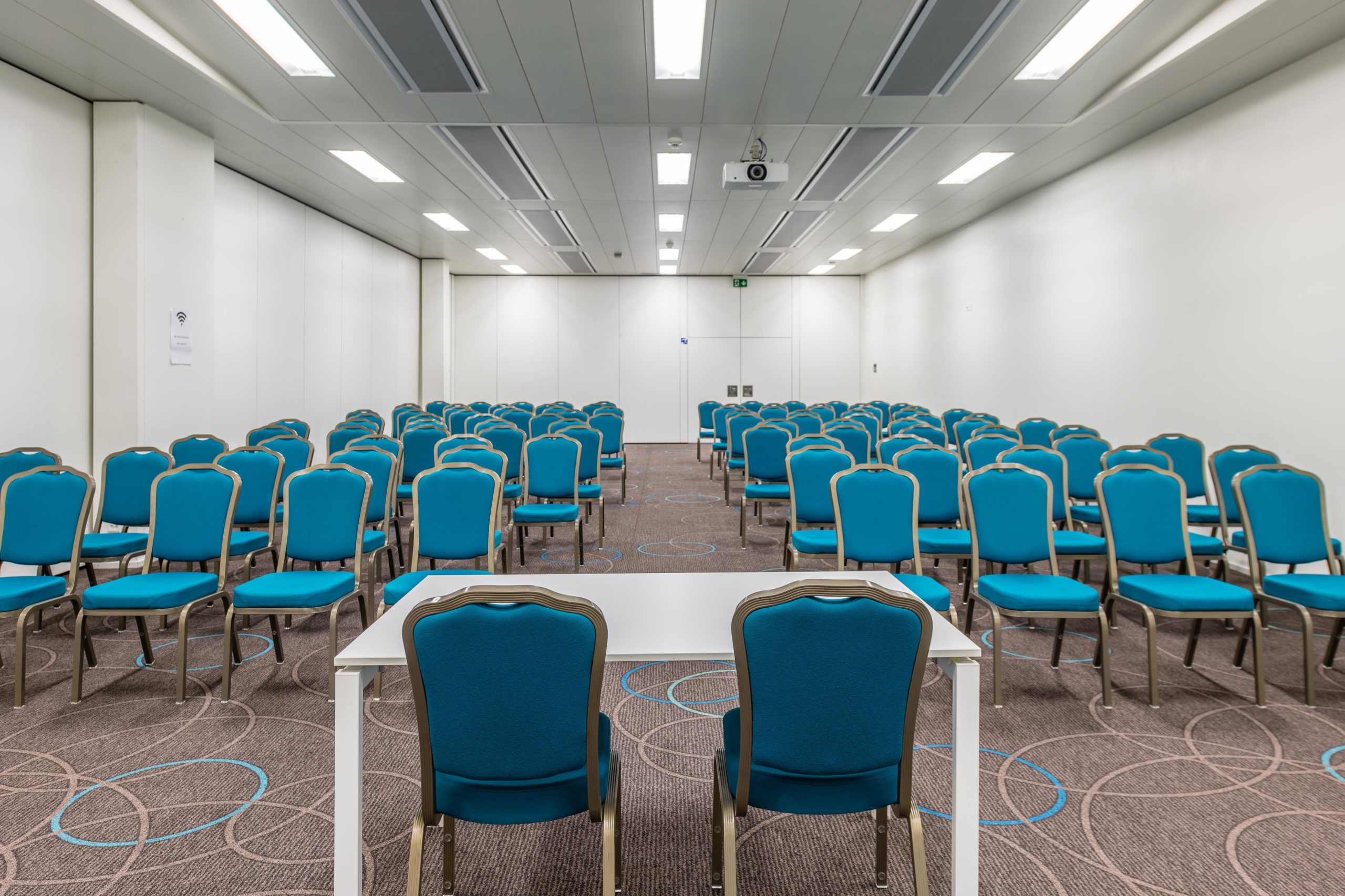 Salle De Reunion Aquatis Lausanne.jpg
