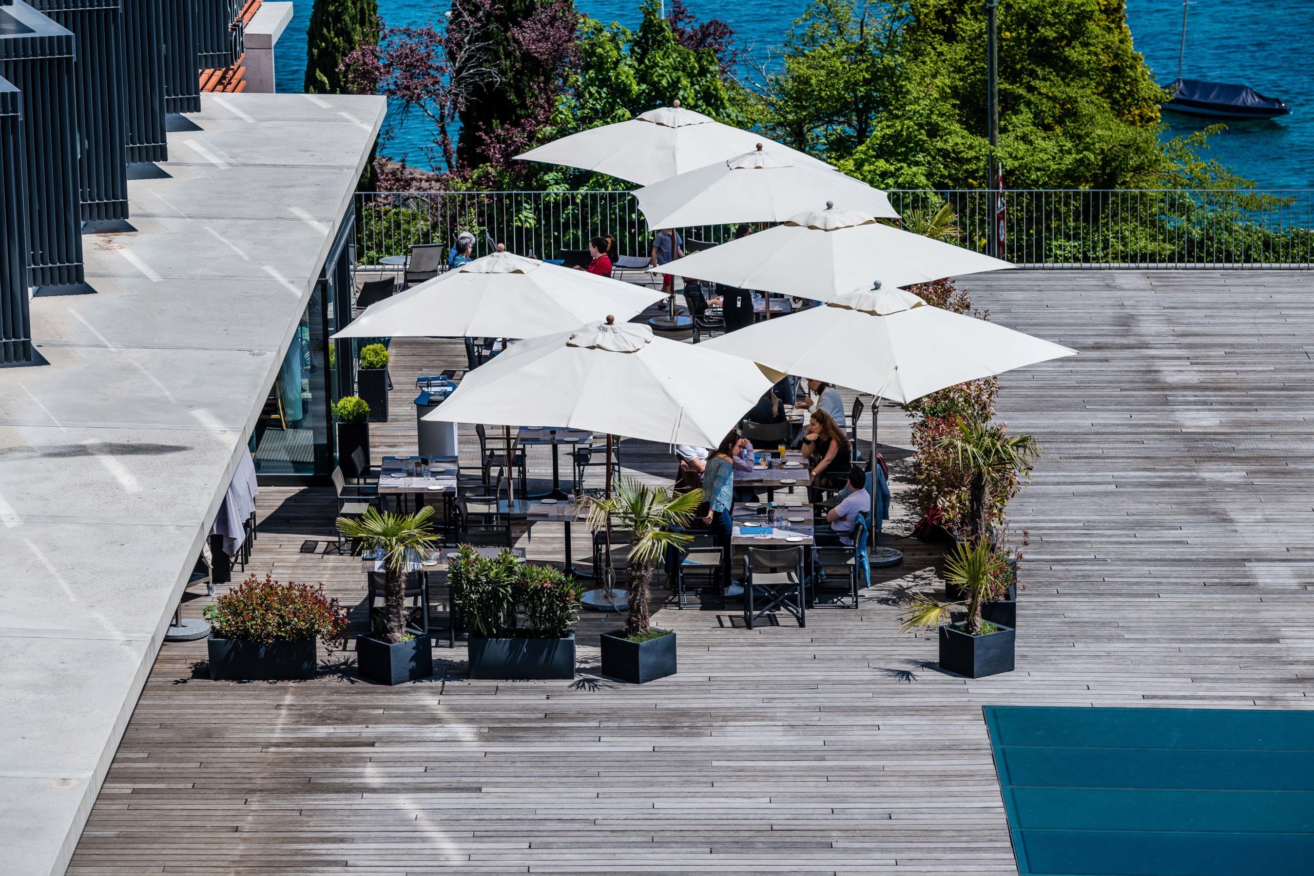 Salle Pour Reunion Lake Geneva Hotel.jpg