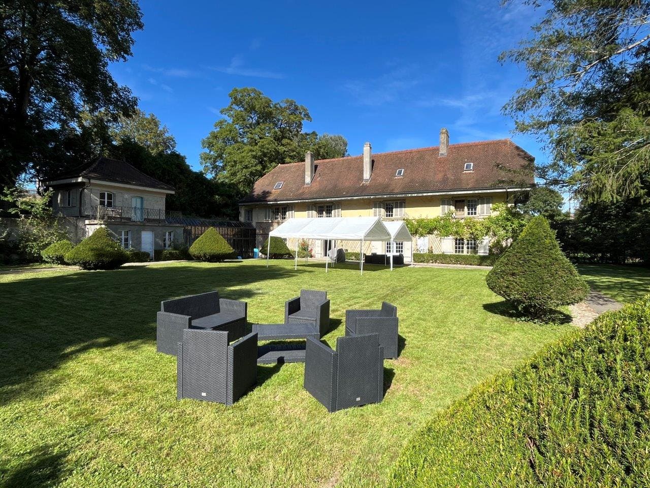 Location De Salle Domaine Des Rapes Matran