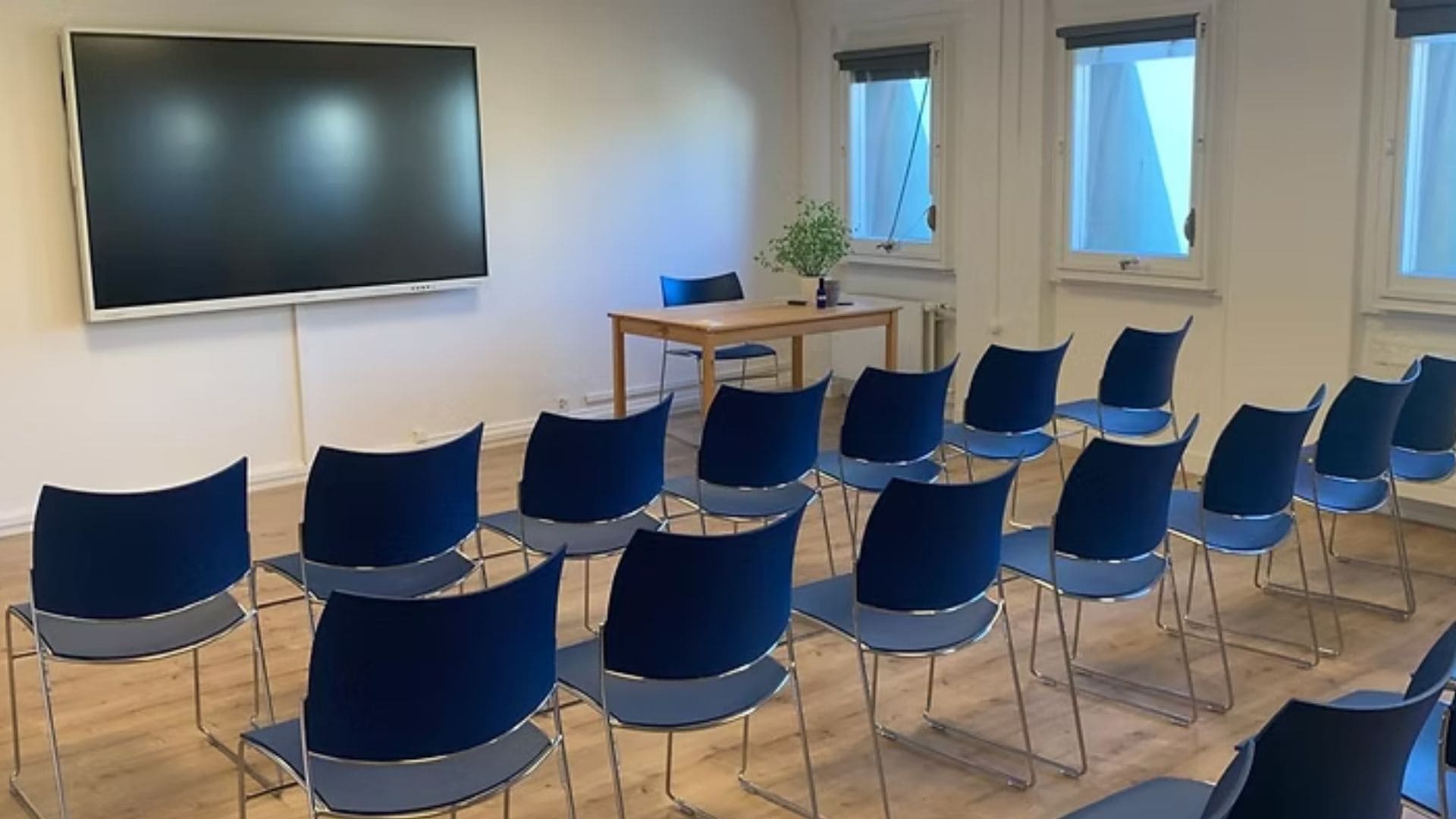 Salle De Réunion Lausanne Nanugi