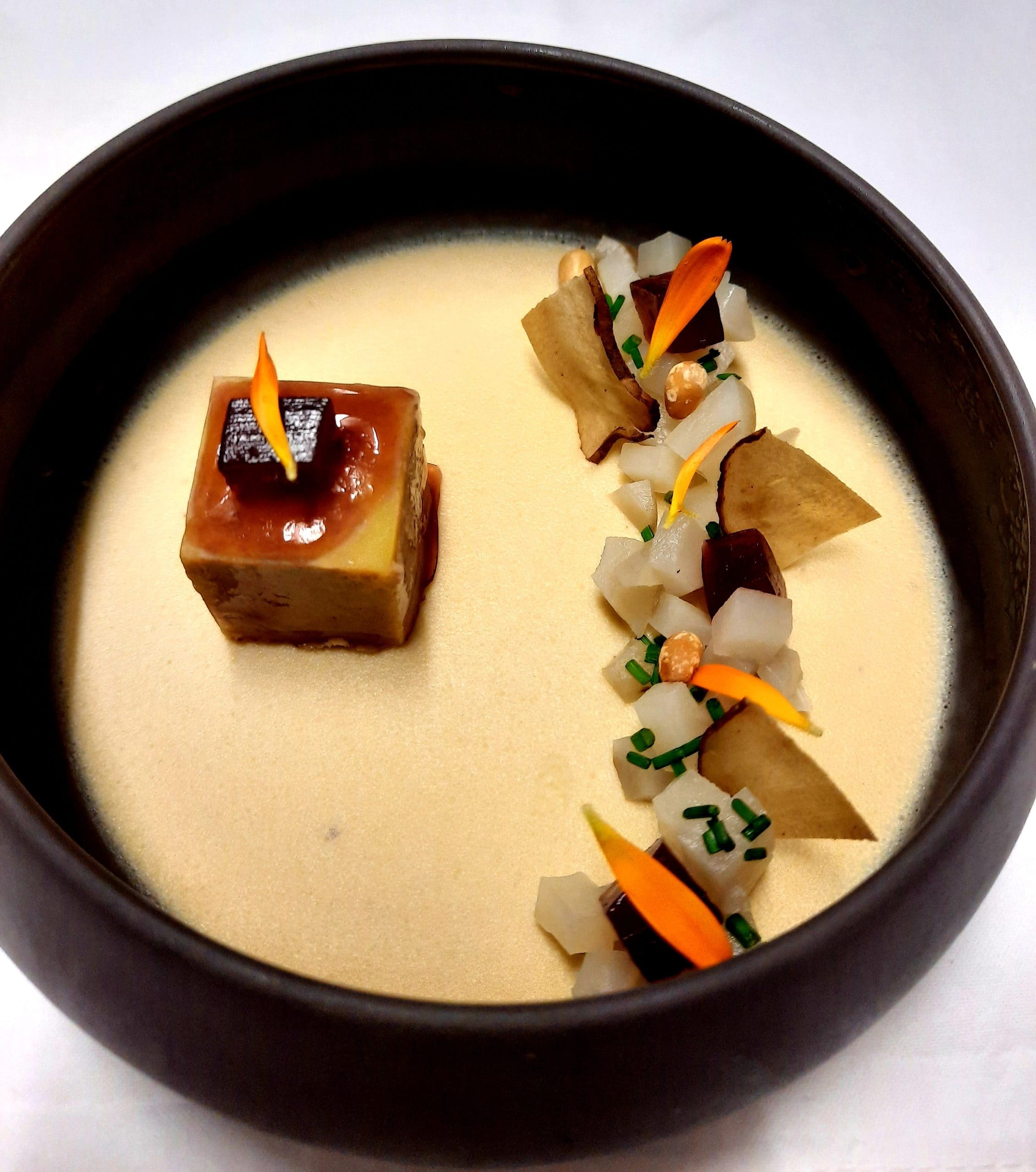 Auberge De Bellelay Hotel De L Ours Saicourt Restauration