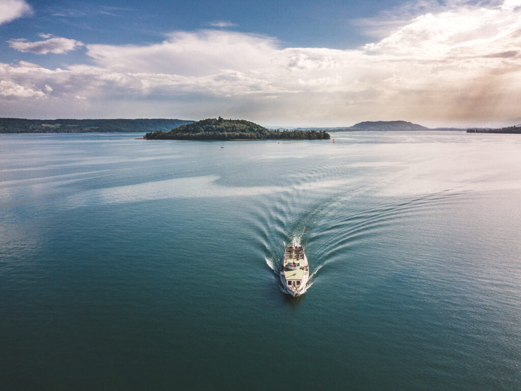 Schifffahrt Auf Dem Bielersee